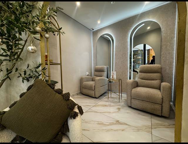 60M² RETAIL FOR SALE IN UMHLANGA RIDGE